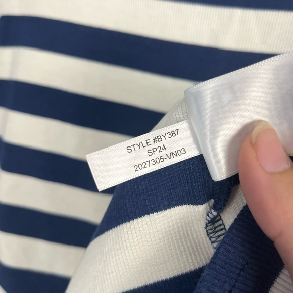 J. Crew Fine-rib fitted boatneck T-shirt in stripe white navy size large - Picture 5 of 6